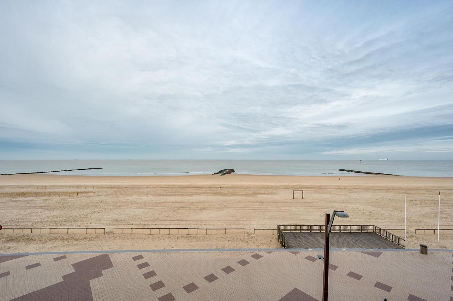 Appartementen 3 En-Of 4 Op De Zeedijk In Knokke Van Logie Marie Knokke-Heist Exterior photo